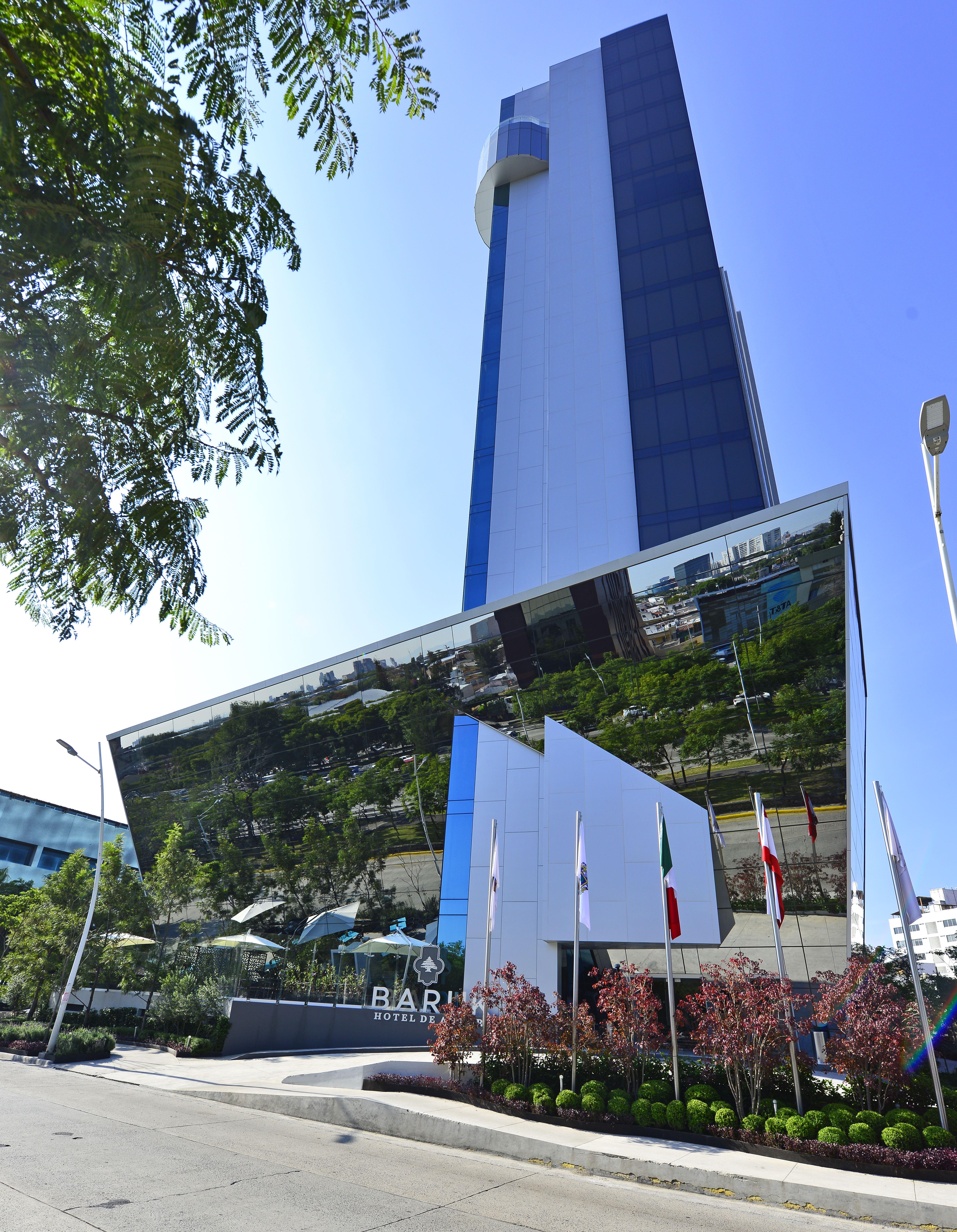 Baruk Guadalajara Hotel De Autor Exterior foto The building of the Embassy of South Korea in Lima, Peru.